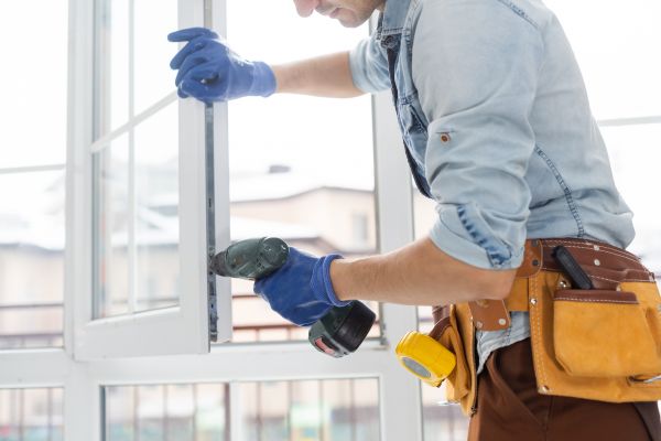 Cost of Residential Window Service in Ellicott City
